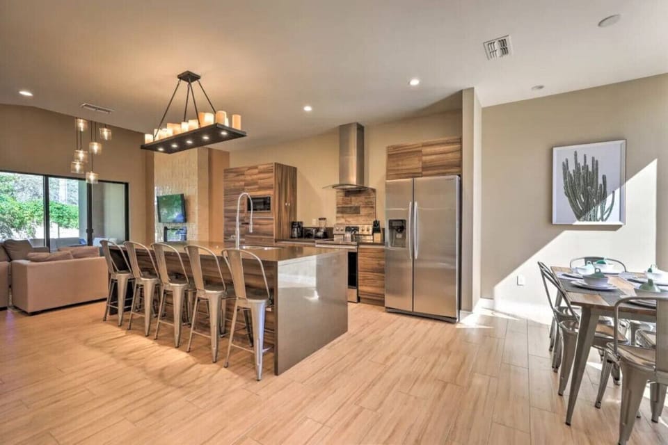 Open-concept kitchen and dining area for easy meals and shared moments.