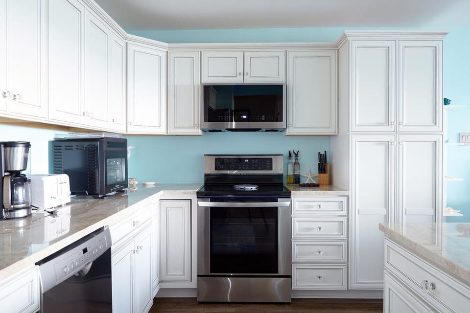 Large Pantry w Coffee Bar Inside