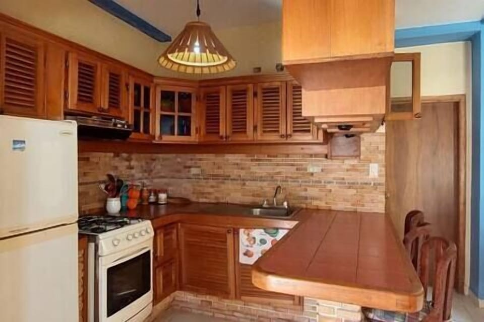 Fully equipped kitchen