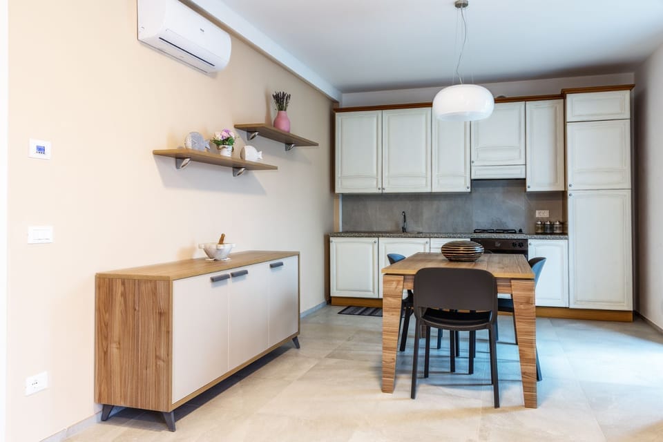 Apartment | Private kitchen | Fridge, microwave, oven, stovetop