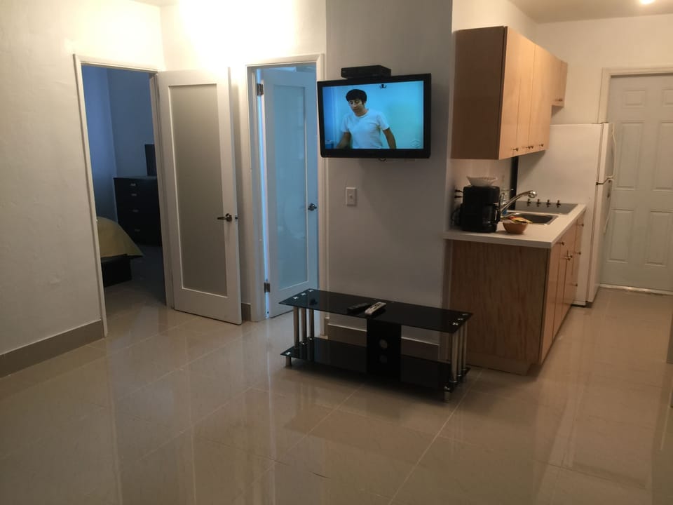 Standard Apartment, 1 Bedroom | Private kitchenette | Coffee/tea maker, full-size fridge, microwave, toaster