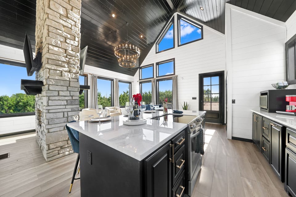 Great open floor plan.