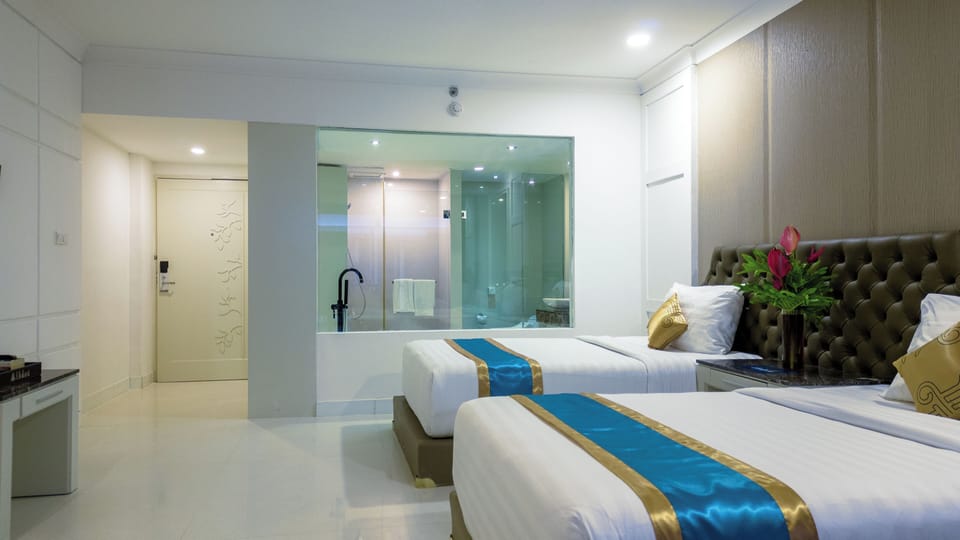 Premium bedding, minibar, desk, laptop workspace