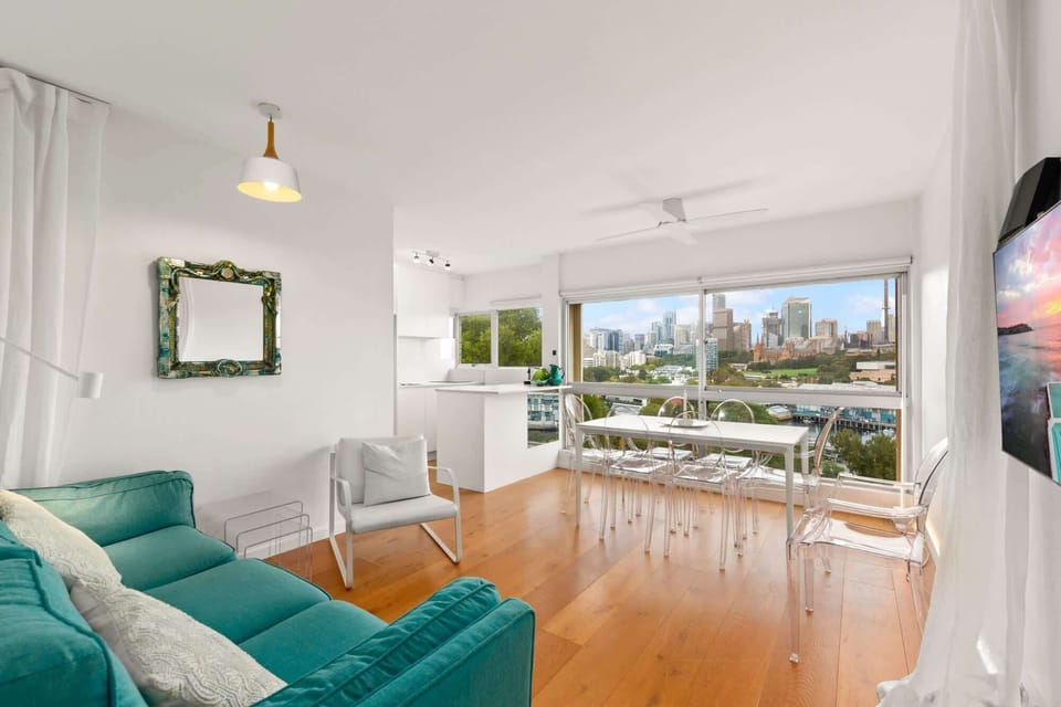 Living Room/Kitchen/Dining Area