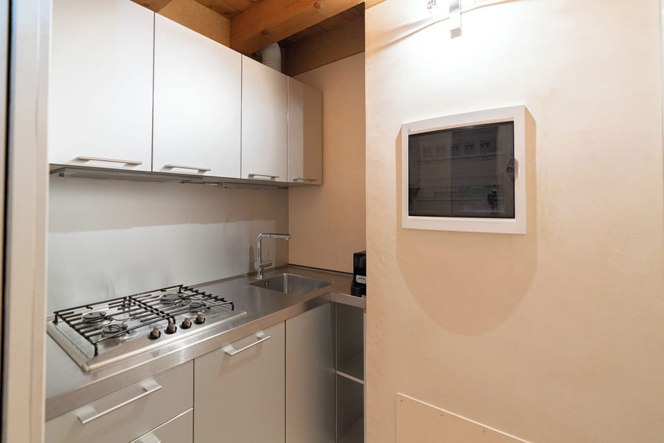 Luxury Apartment, 2 Bedrooms, Non Smoking, City View | Private kitchen | Highchair