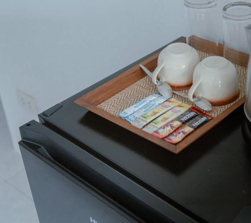 Desk, laptop workspace, free WiFi, bed sheets