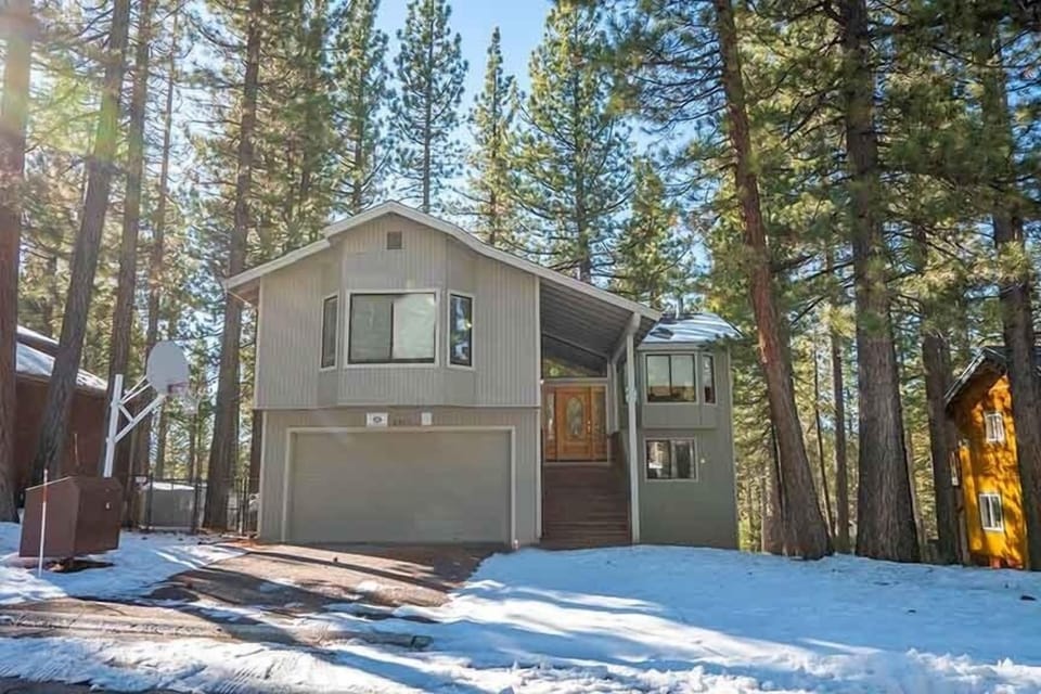 House, 4 Bedrooms | Exterior