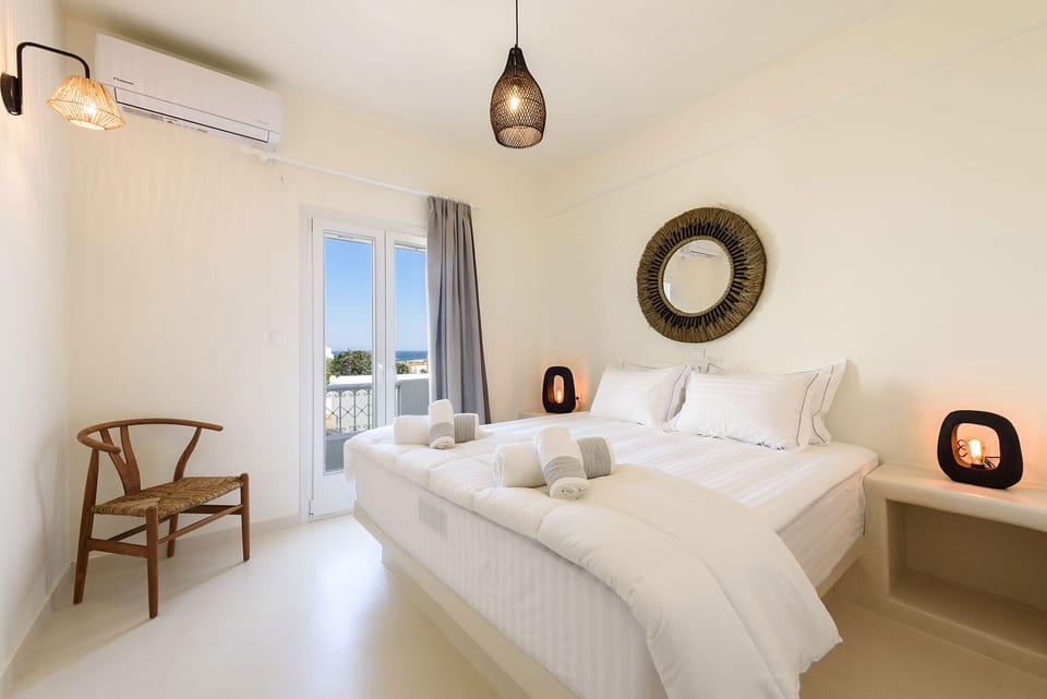 Presidential Suite | Egyptian cotton sheets, premium bedding, pillowtop beds