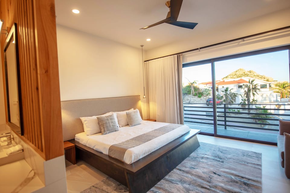 Bedroom suite with outdoor access