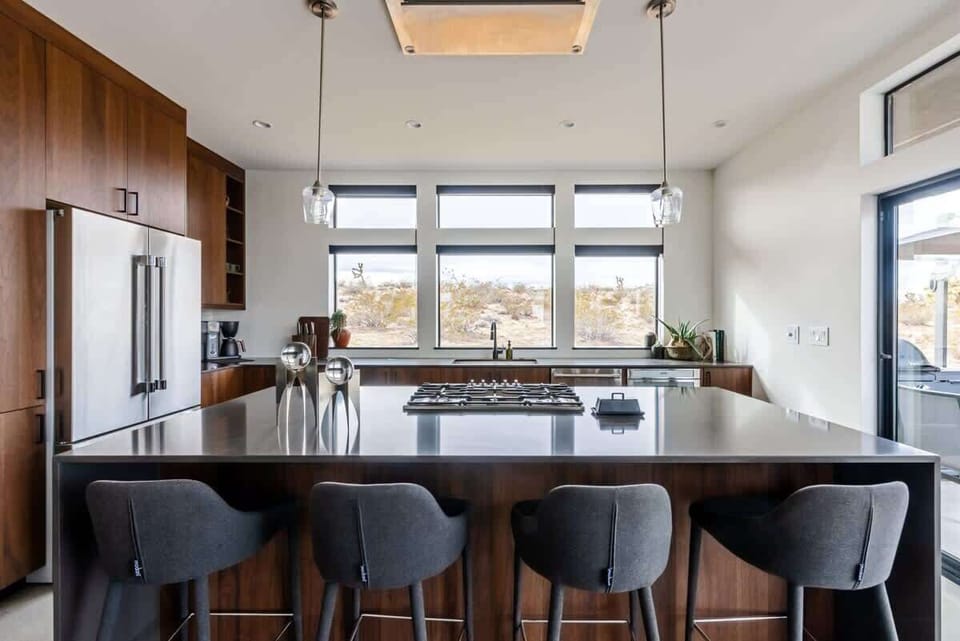 Breakfast bar
