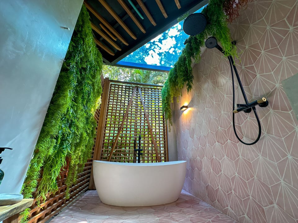 Caribbean Courtyard Villas 6 to 10 pp House in Cahuita