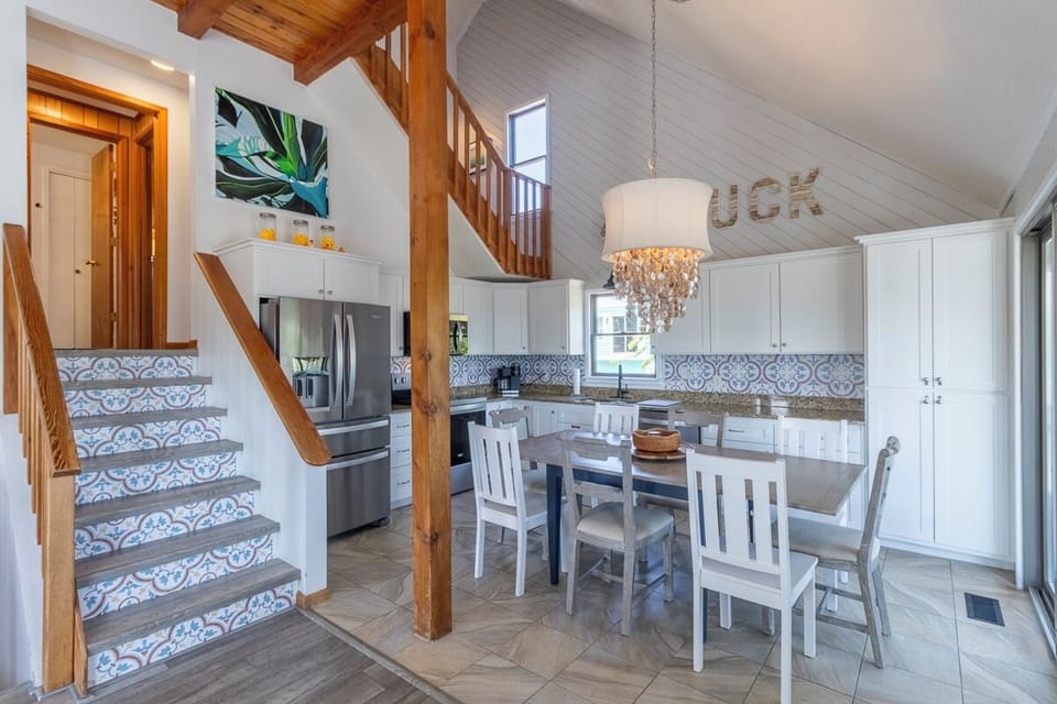 Second Level Kitchen and Dining Area