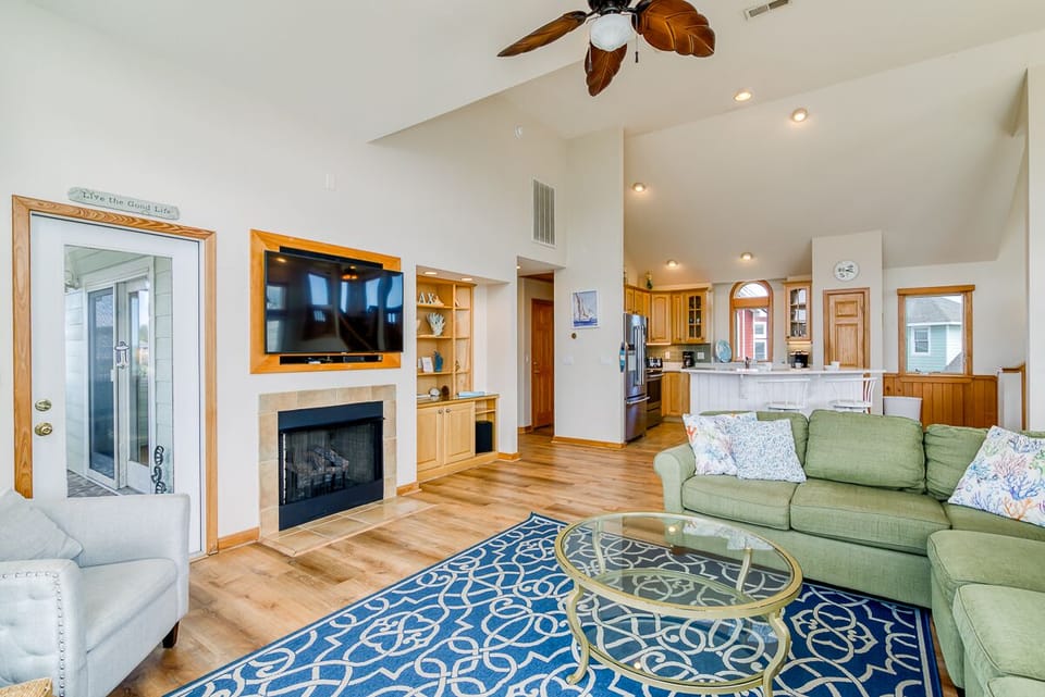 Top Level Living Area