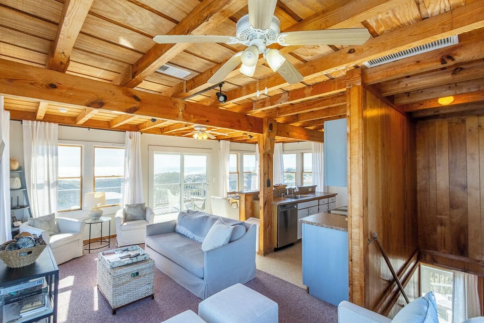 Top Level Living Area