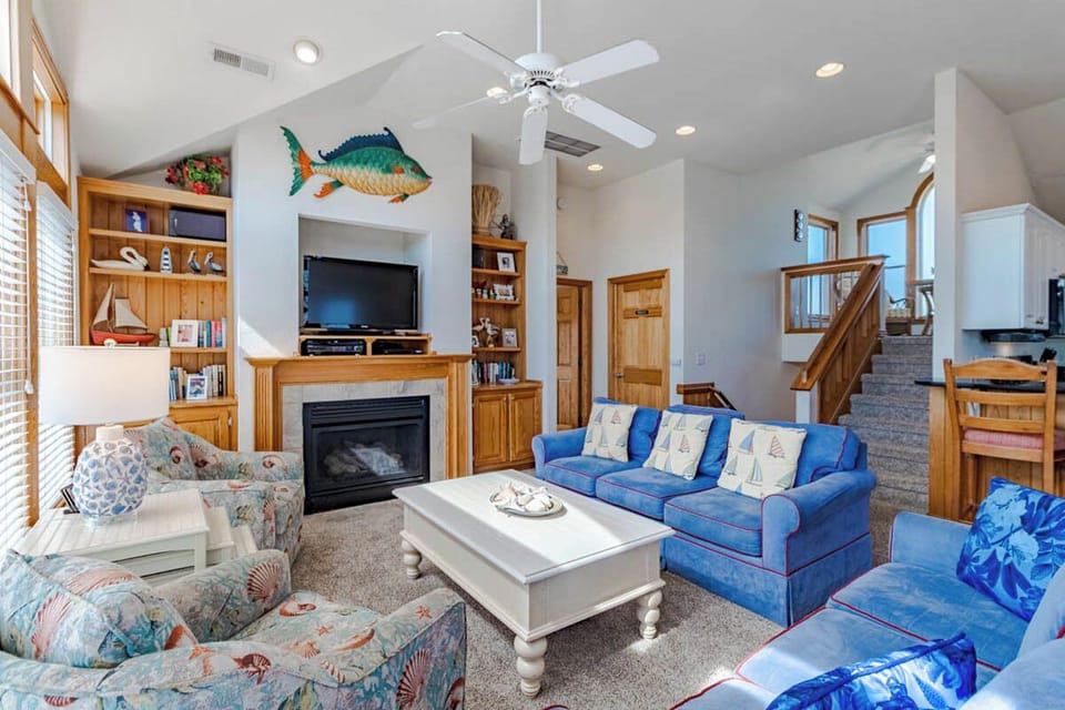 Top Level Living Area