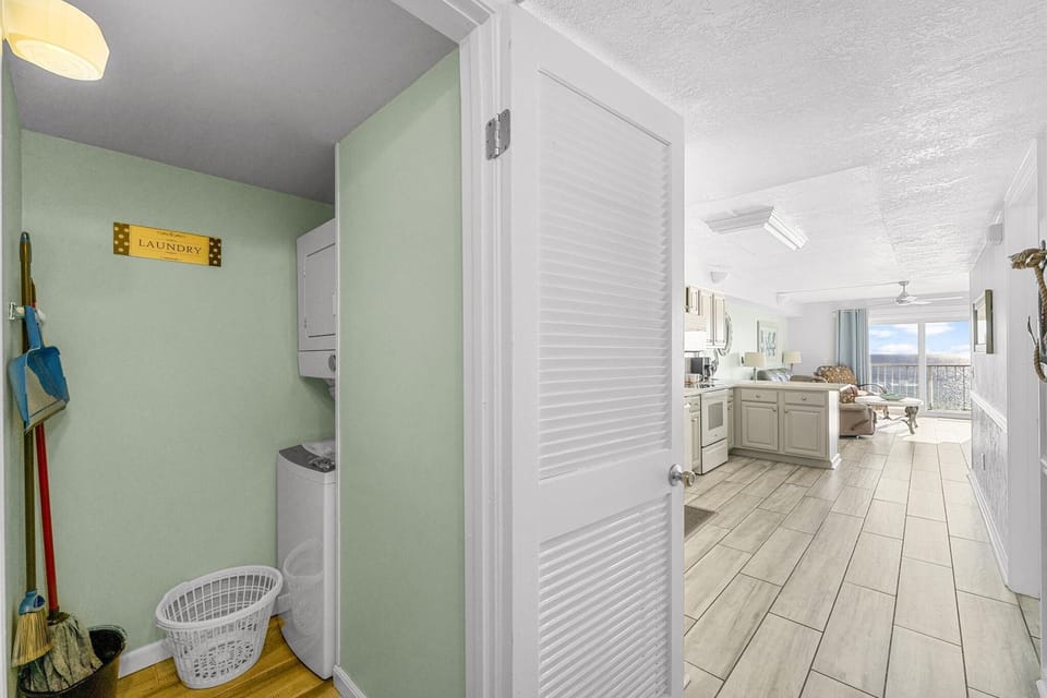 Condo, Multiple Beds (The Summit 1101) | Interior