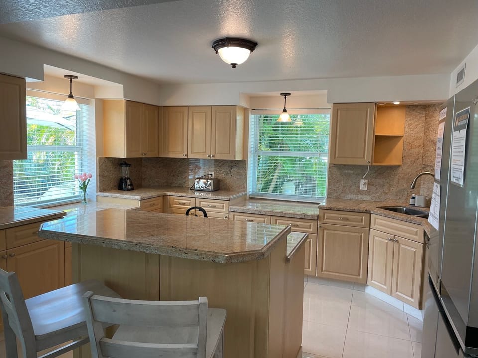 Downstairs kitchen