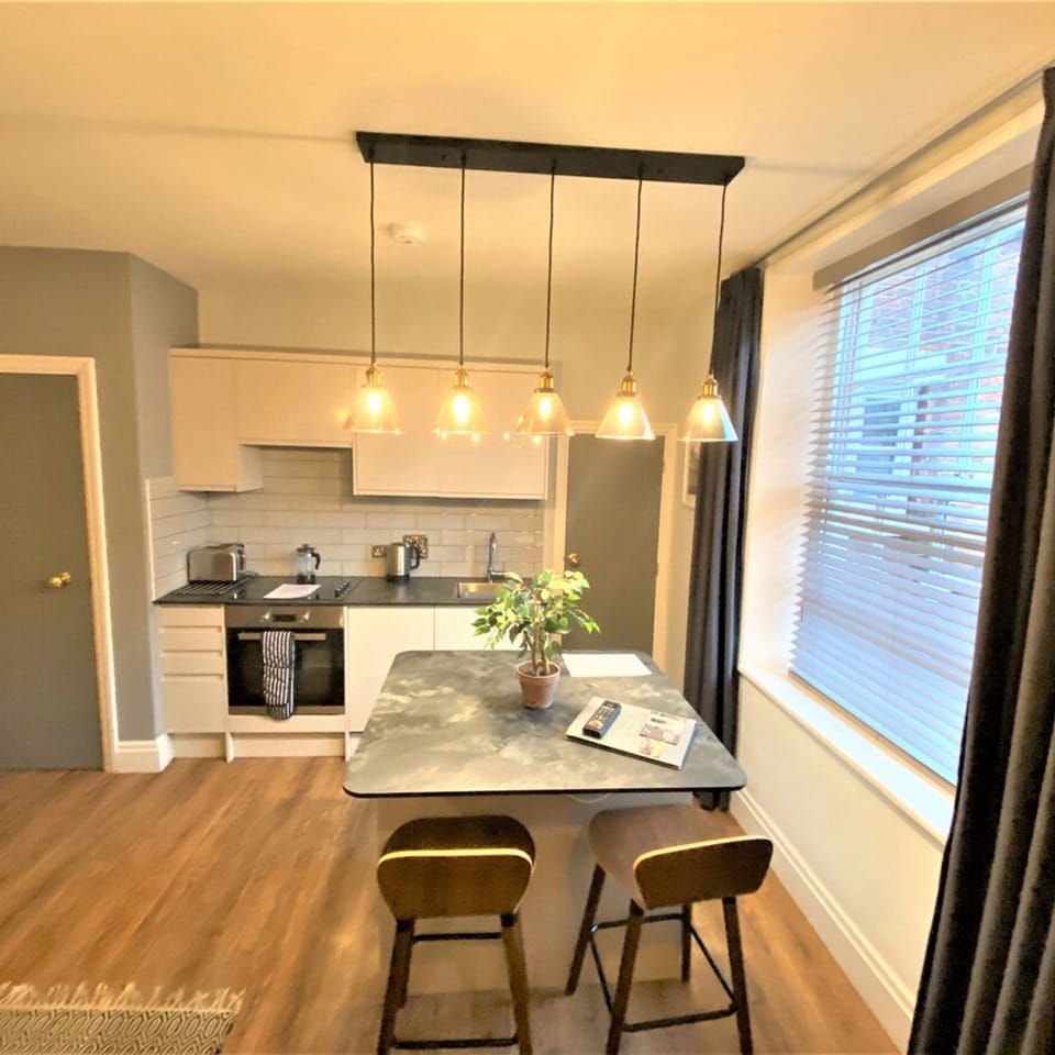 House | 1 bedroom, soundproofing, iron/ironing board