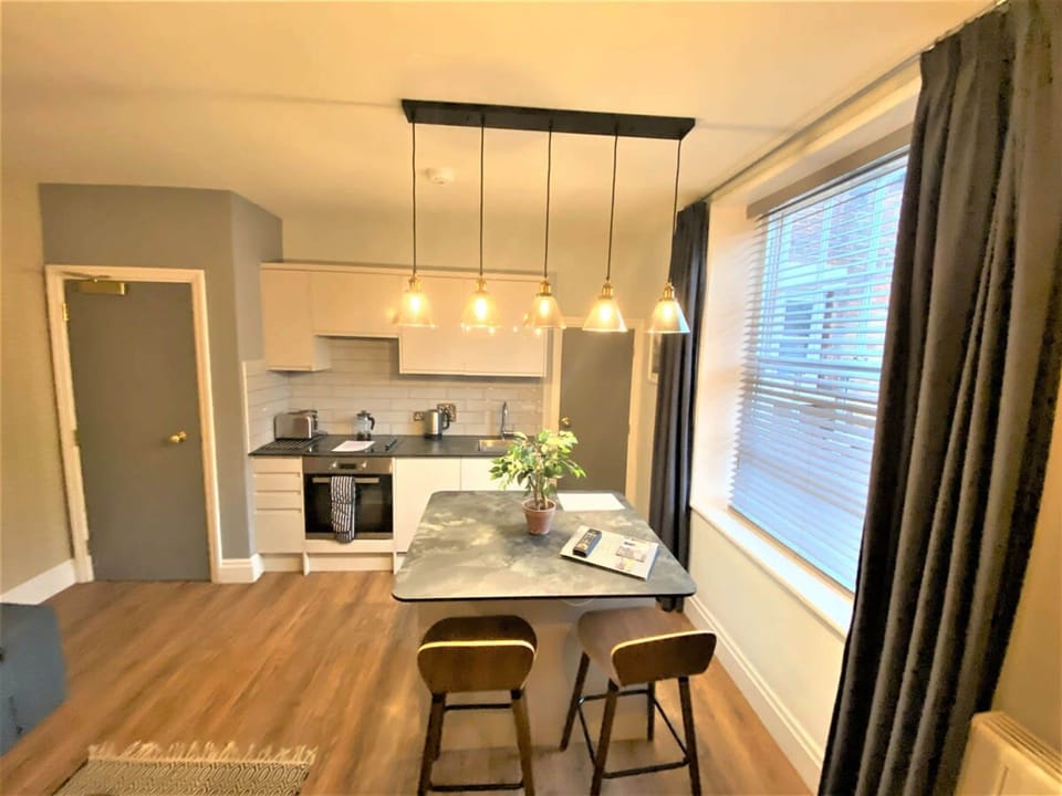 House | 1 bedroom, soundproofing, iron/ironing board