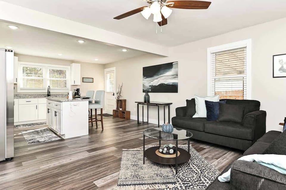 Open floor plan connecting the Kitchen and Living for the whole family:)