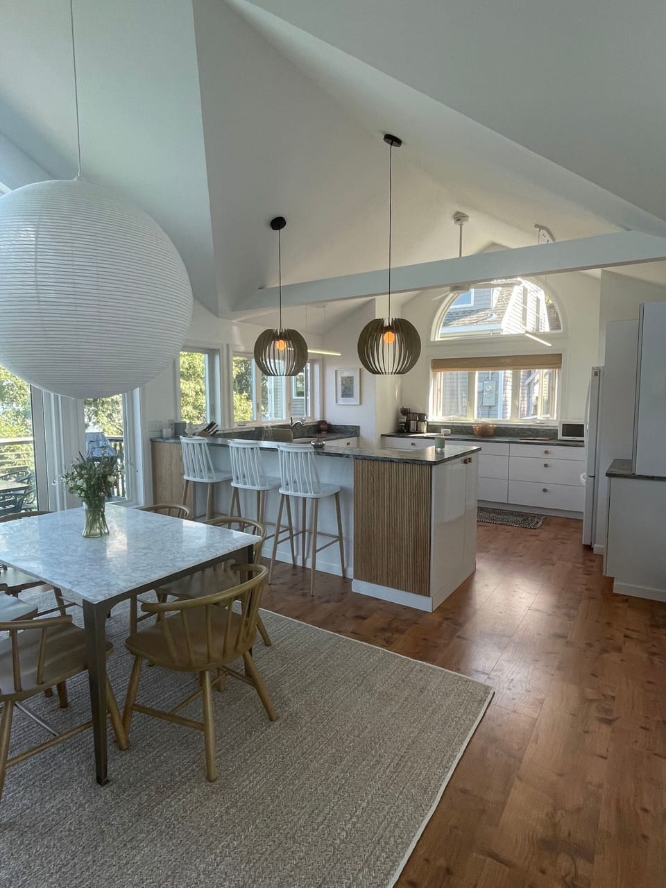 Dining Area looking into kitchen