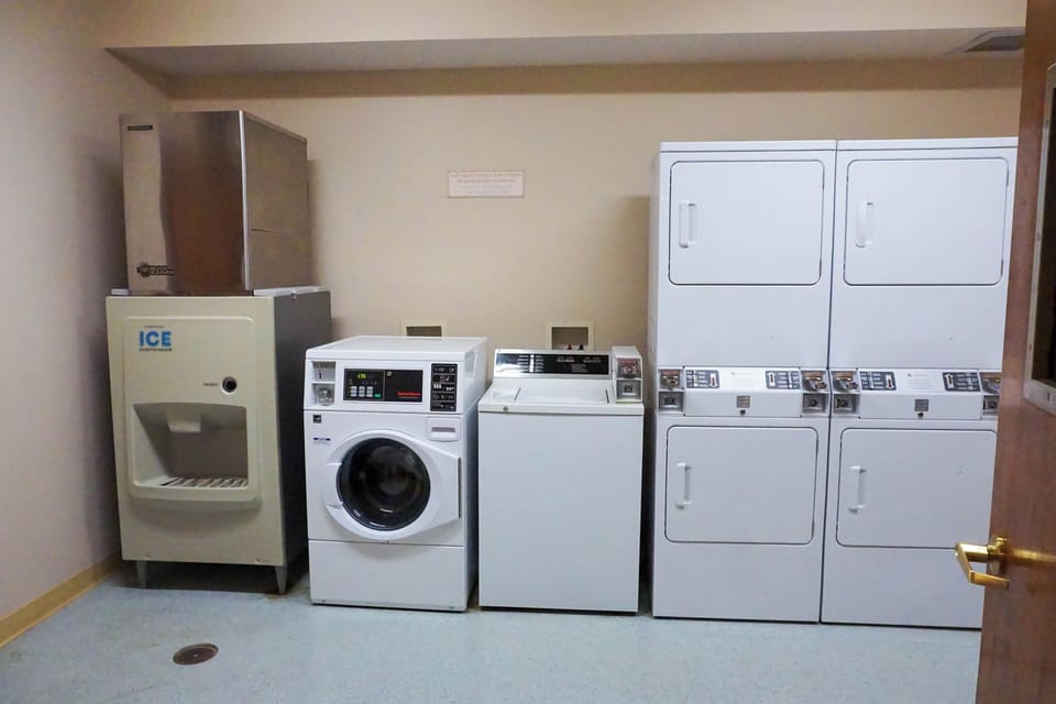 Ice machine and laundry facility located on the 4th floor on each wing near the elevator
