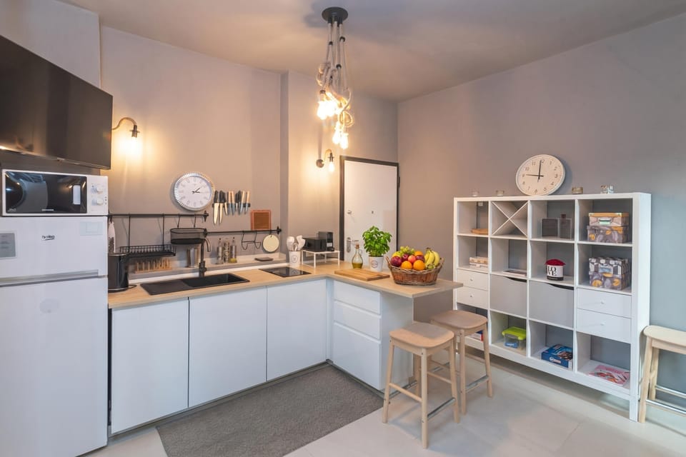 Kitchen and dining area