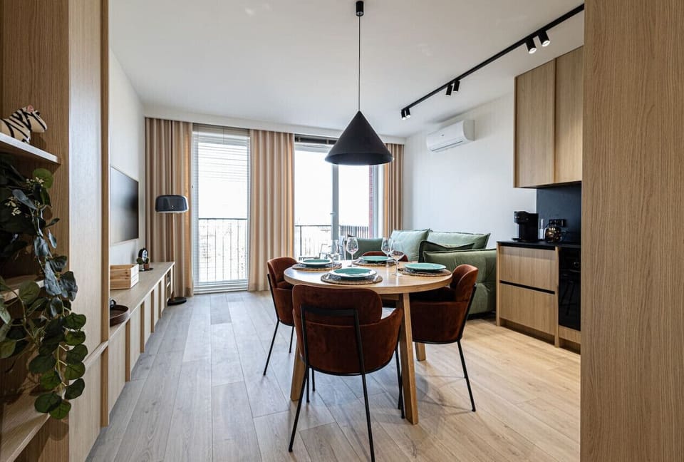 Large air-conditioned living room with kitchen
