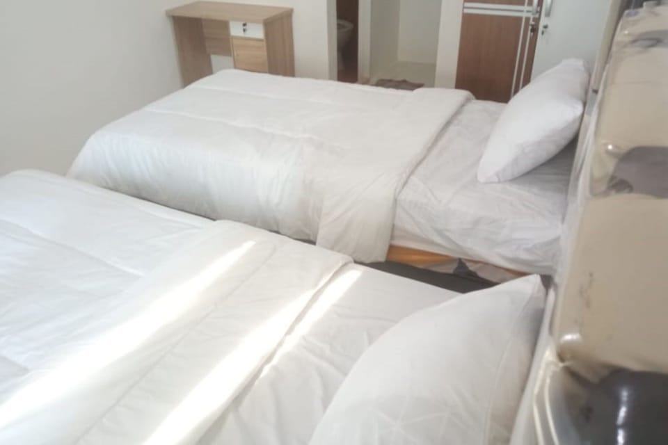 Standard Twin Room | Free WiFi, bed sheets