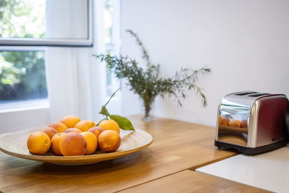 Apartment, 2 Bedrooms, Patio, Courtyard View | Interior