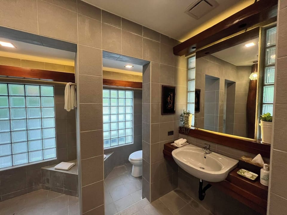 ARAW Villa with Wellness Butler Service, Wellness Activities and Wellness Facilities | Bathroom | Shower, rainfall showerhead, free toiletries, hair dryer