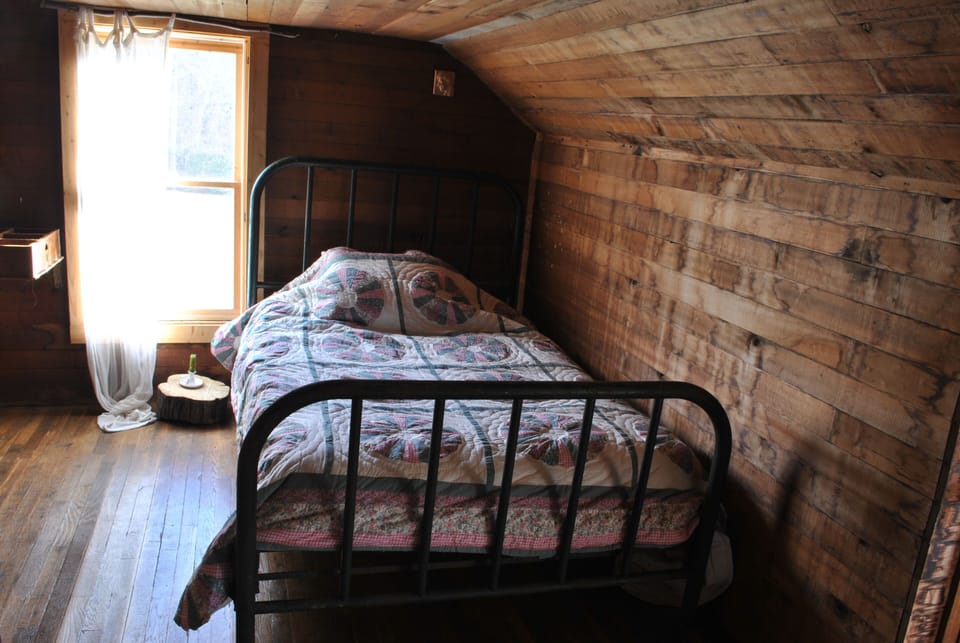 Upstairs bedroom #3 with full bed