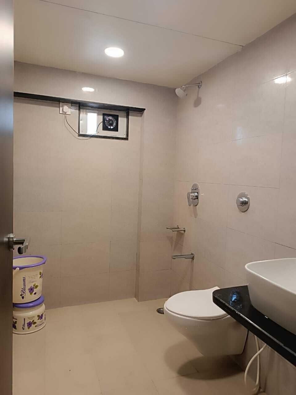 Standard Room with External Bathroom | Bathroom | Free toiletries
