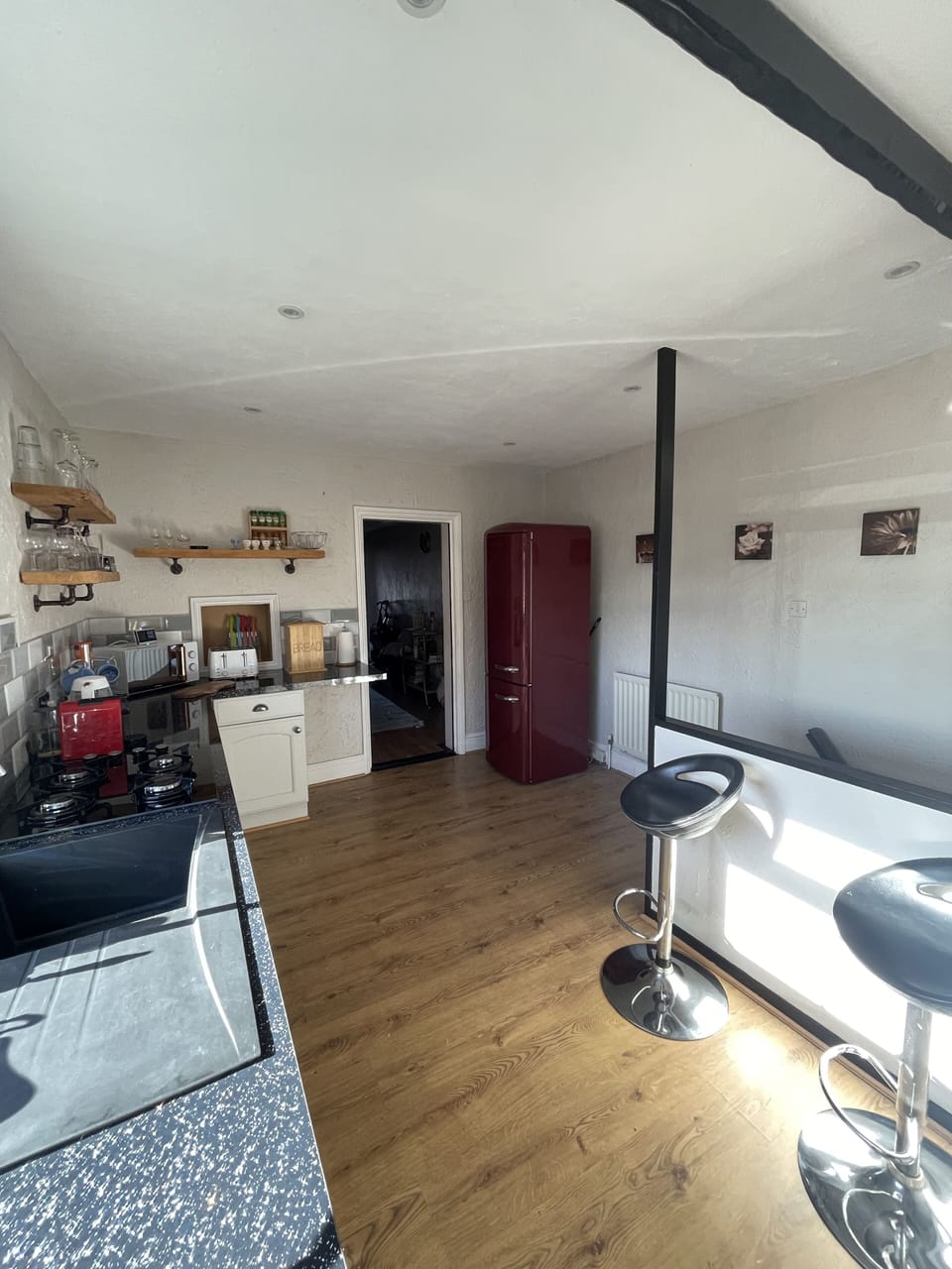 Apartment | Private kitchen | Fridge, microwave, oven, stovetop