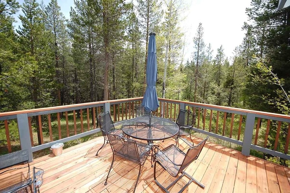 House, 4 Bedrooms | Terrace/patio