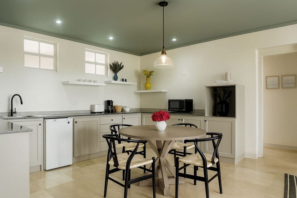 Family Penthouse | In-room safe, individually furnished, desk, laptop workspace