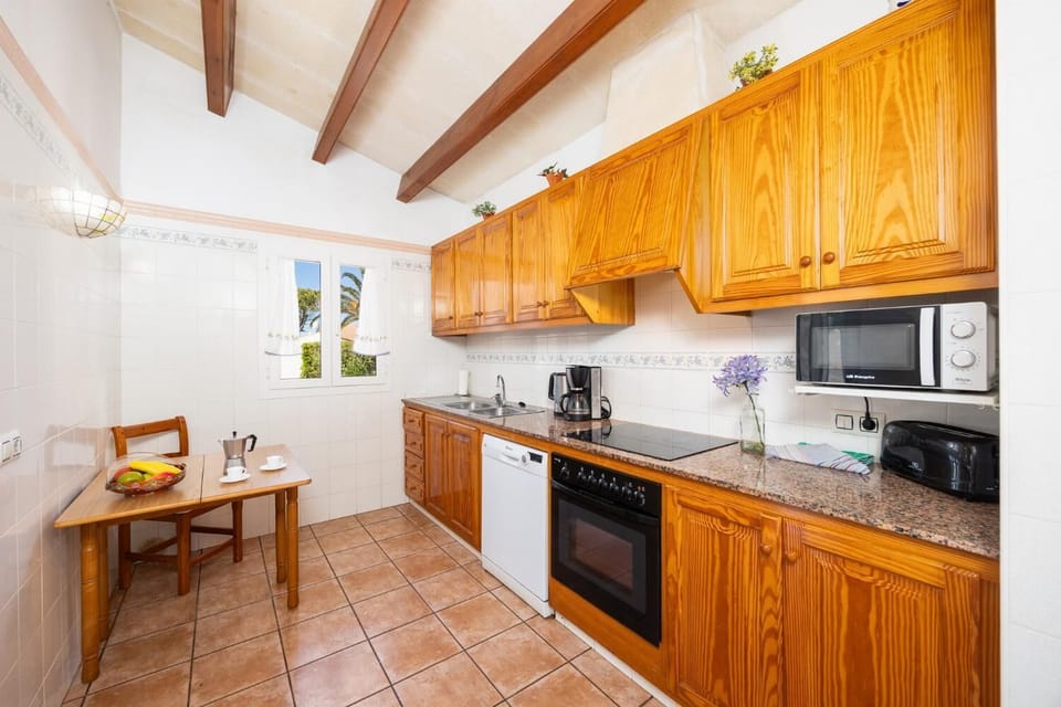 Equipped kitchen