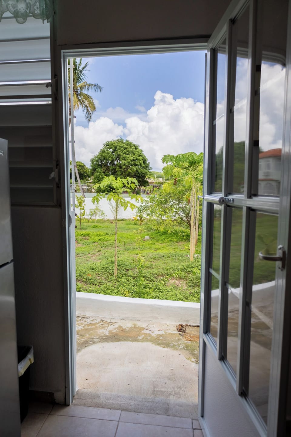 Garden access to beautiful garden.