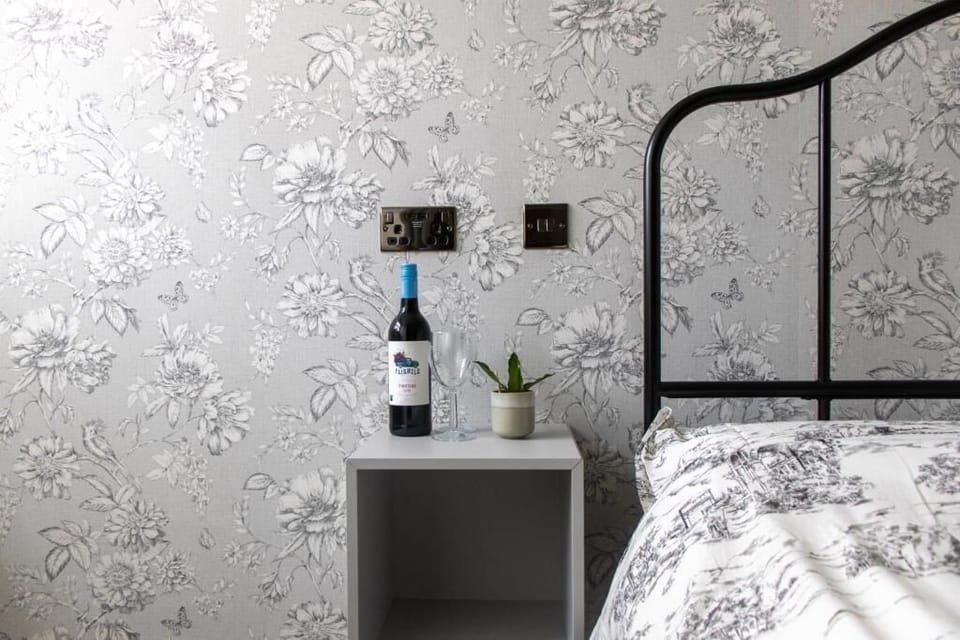 Double Room | Free WiFi
