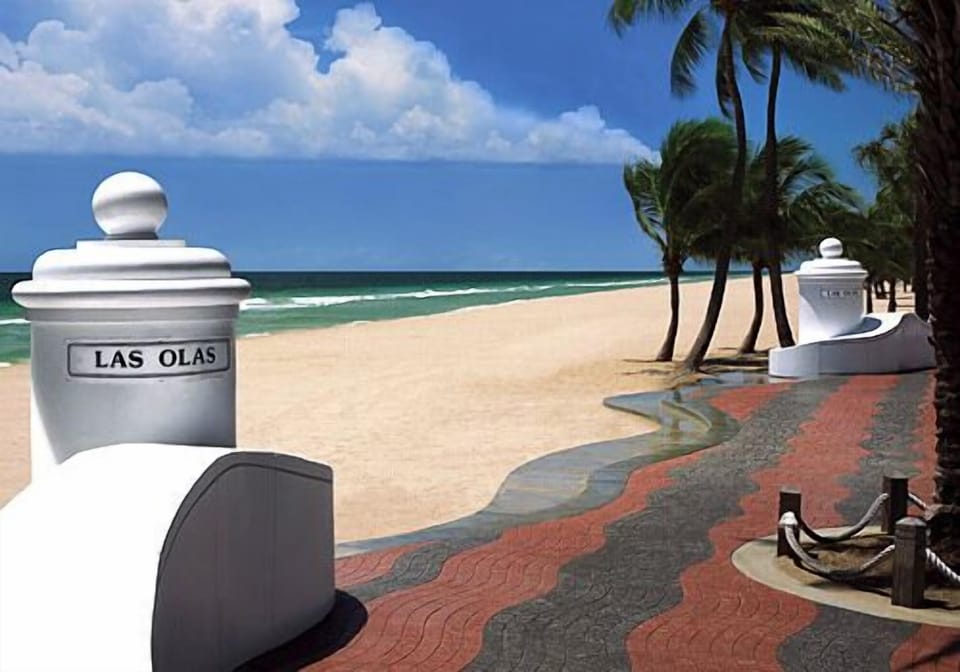 Fort Lauderdale Beach.jpg