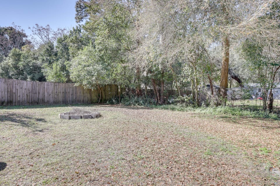 Backyard | Wood-Burning Fire Pit