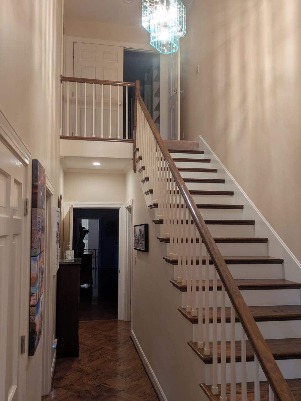 1 of 5 full bathrooms 
