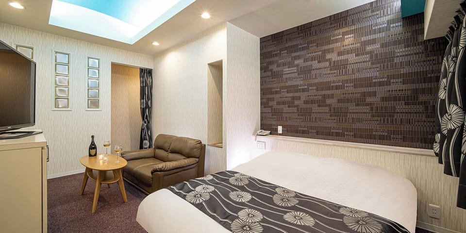 Standard Double Room, Smoking | Soundproofing, WiFi (free), bed sheets