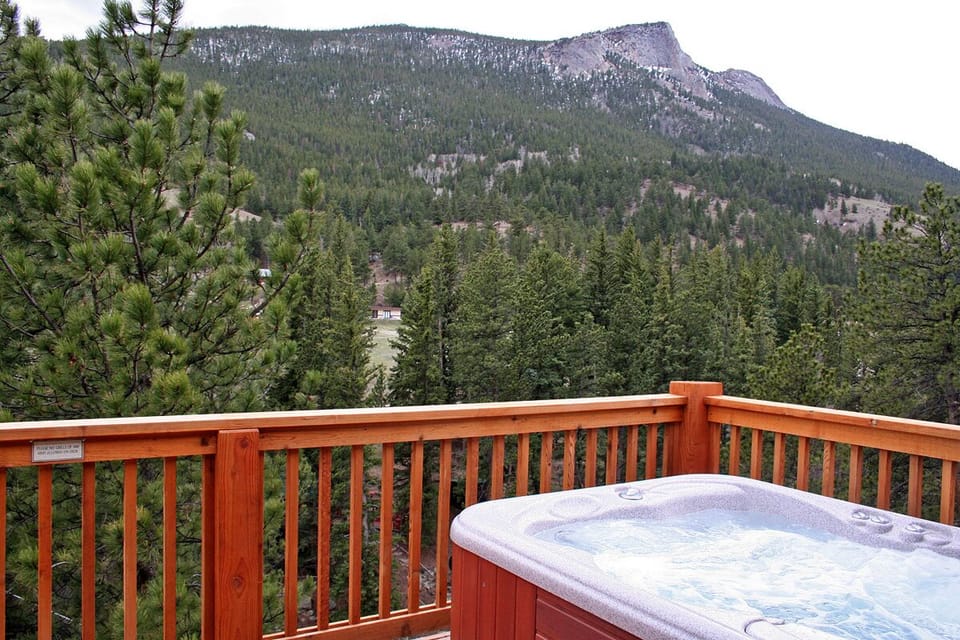 Personal Hot Tub on Deck