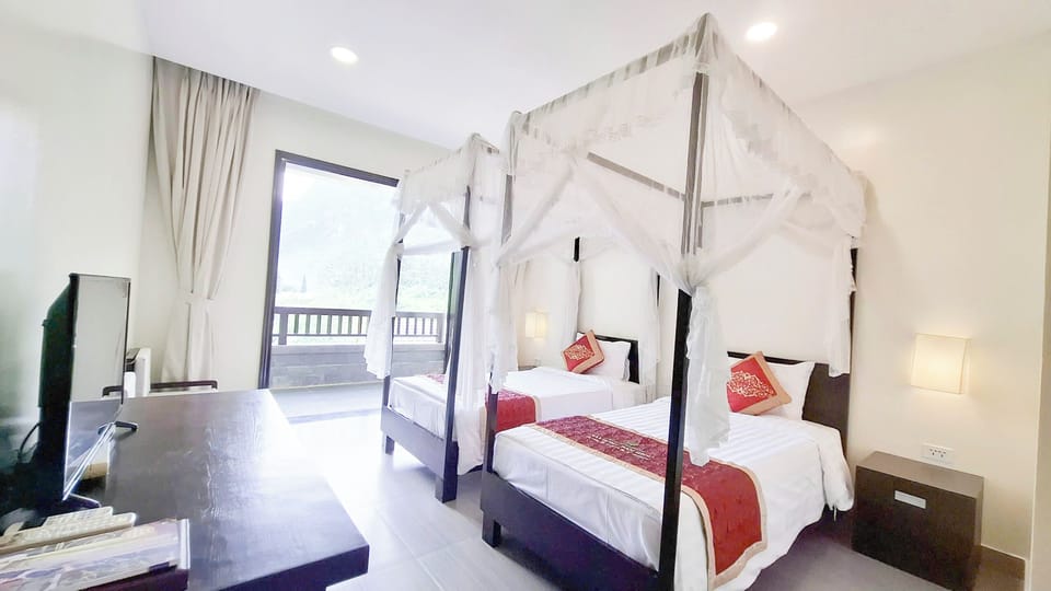 Deluxe Double or Twin Room, Valley View | Desk, laptop workspace, WiFi (free), individually furnished