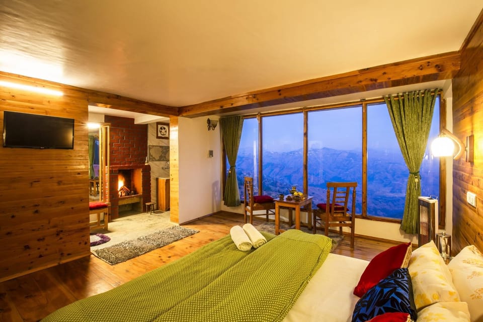 Premium Room with Fireplace | Free WiFi, bed sheets