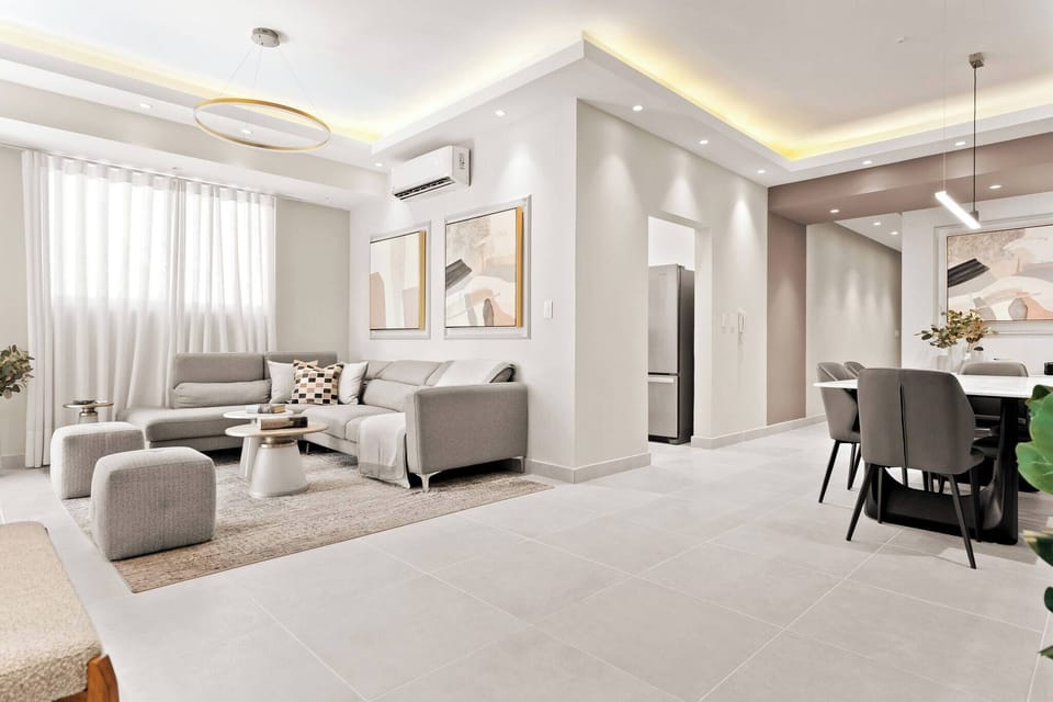 Apartment, 2 Bedrooms, Accessible, Smoking | Living area