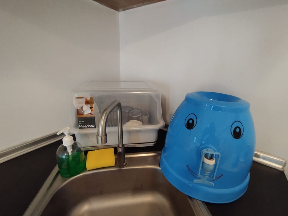 Fridge, stovetop, rice cooker, cookware/dishes/utensils