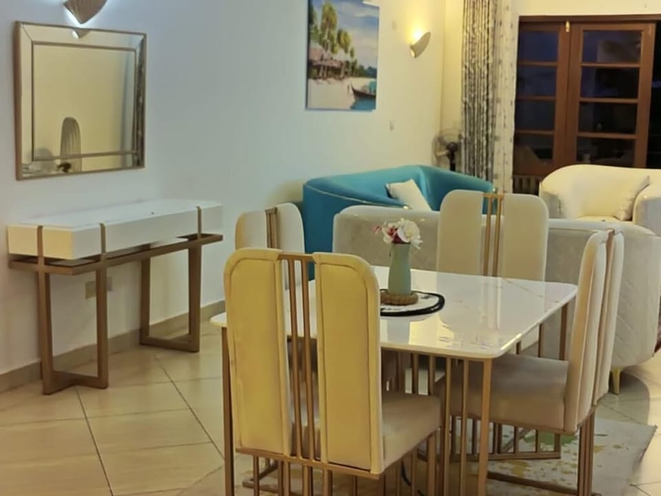 Deluxe Villa | Living area | 24-inch Smart TV with digital channels