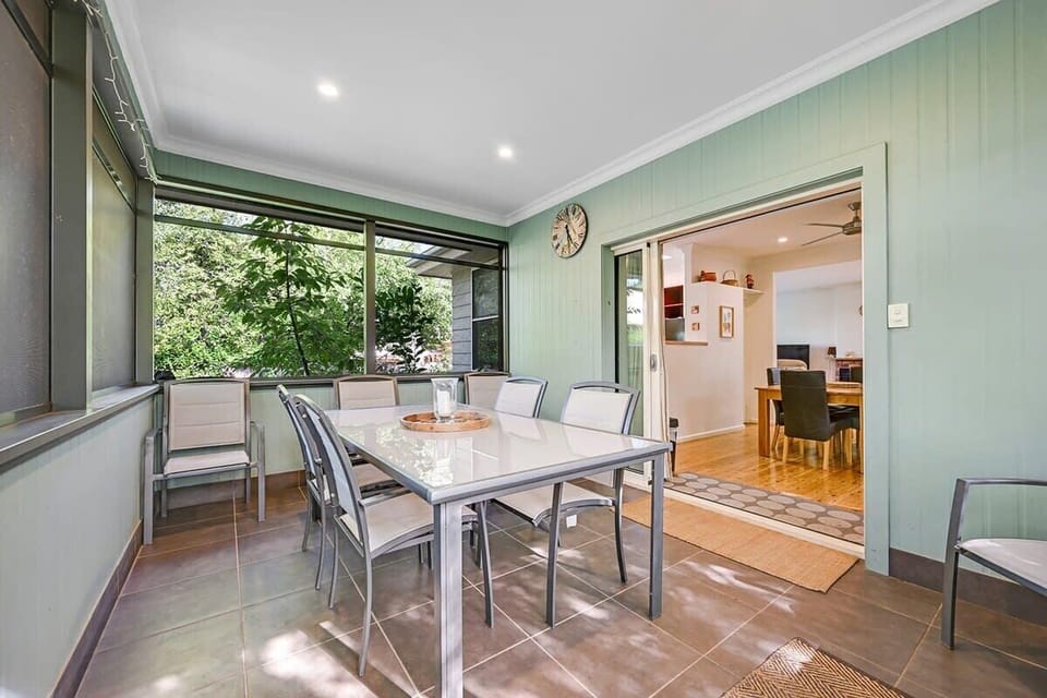 Sunroom + Dining Space